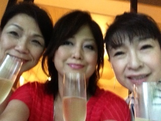 ホテルでシャンパン.JPG